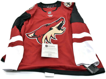 JERSEY Clayton Keller Auto Jersey #9 Arizona Coyotes