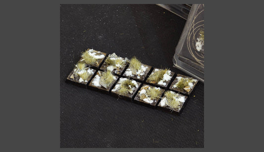 Winter Bases Square 20mm (10)
