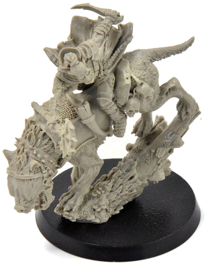 MIDDLE-EARTH Orc Shaman On Warg #1 Not GW Resin 40mm LOTR