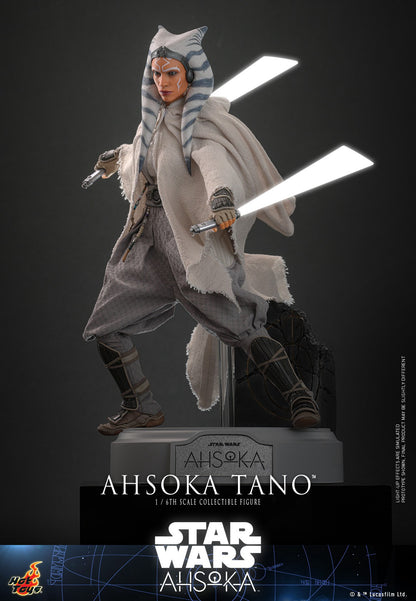 Figurine Ahsoka Tano à l'échelle 1/6 par Hot Toys