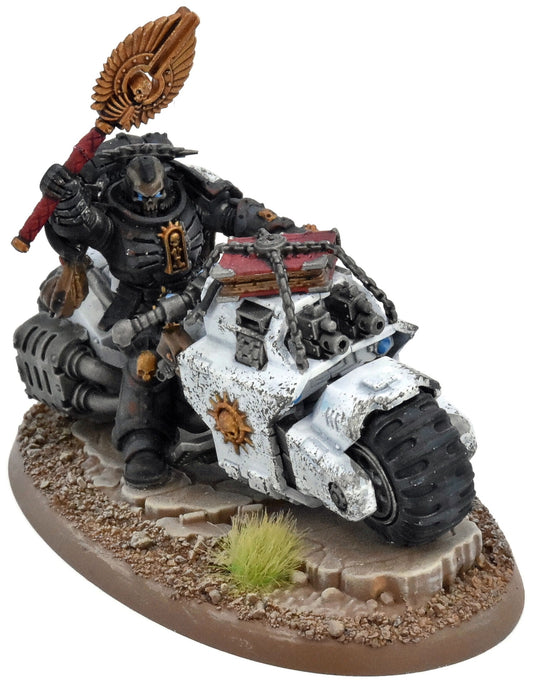 SPACE MARINES Primaris Chaplain On Bike #1 WELL PAINTED 40K White Scars