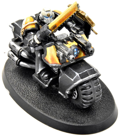 SPACE MARINES Imperial Fists Captain On Bike #1 Warhammer 40K