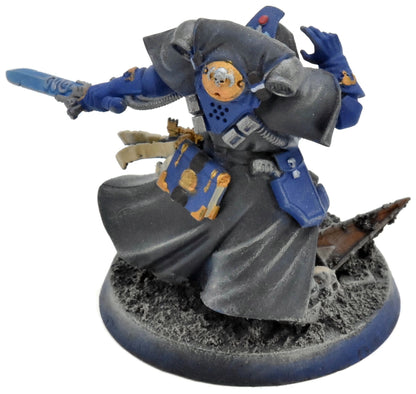 SPACE MARINES Primaris Librarian In Phobos Armour #1 Warhammer 40K 2144