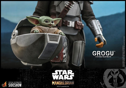 Grogu™ Sixth Scale Figure Set Sixth Scale Figure Set by Hot Toys