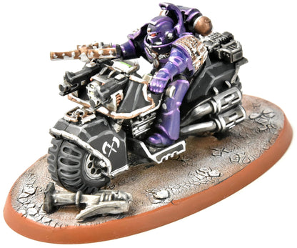 SPACE MARINES Librariran on Bike #4 PRO PAINTED Warhammer 40K