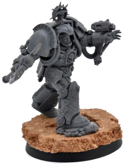 BLOOD ANGELS Librarian In Terminator Armour #2 Warhammer 40K