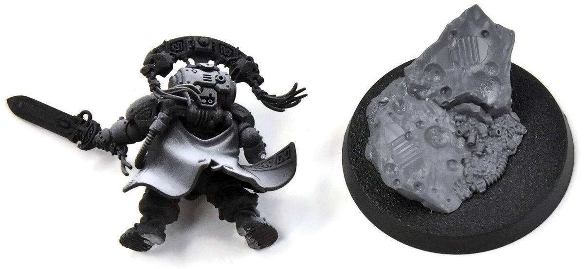 LEAGUES OF VOTANN Uthar The Destined #1 missing head and arm INCOMPLETE