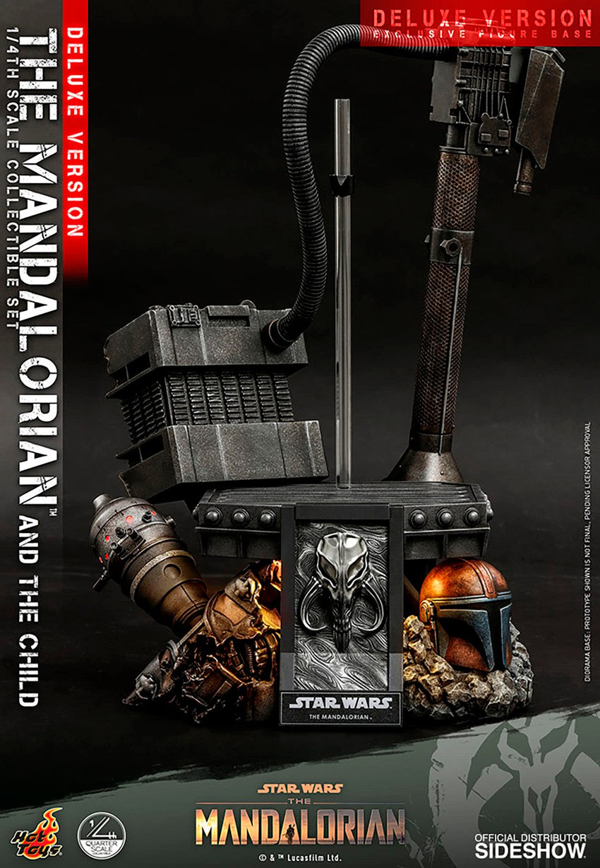 The Mandalorian™ and The Child (deluxe) Collectible Set by Hot Toys