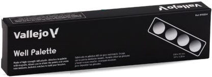 Vallejo: Wet Palette Well Palette With Magnet Attachment