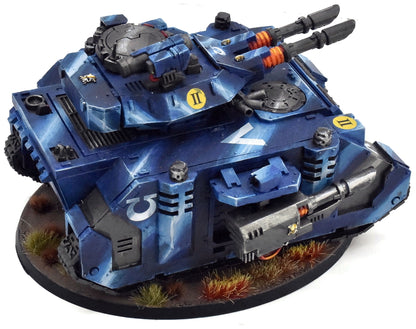 SPACE MARINES Predator #1 WELL PAINTED Warhammer 40K