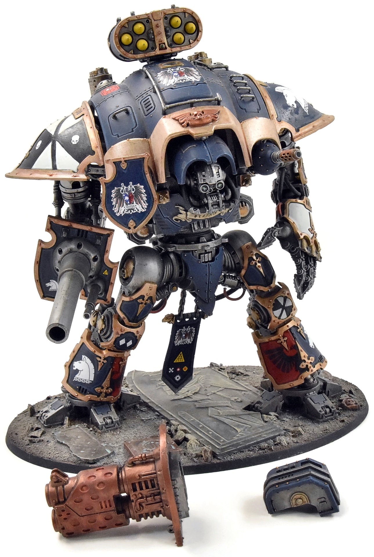 IMPERIAL KNIGHTS Knight Warden #1 WELL PAINTED Warhammer 40K