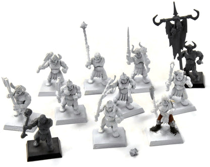 WARRIORS OF CHAOS 11 Marauder #1 Missing 2 arms Warhammer Fantasy