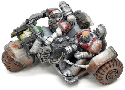 SPACE MARINES Attack Bike #1 Warhammer 40K White Scars WELL PAINTED