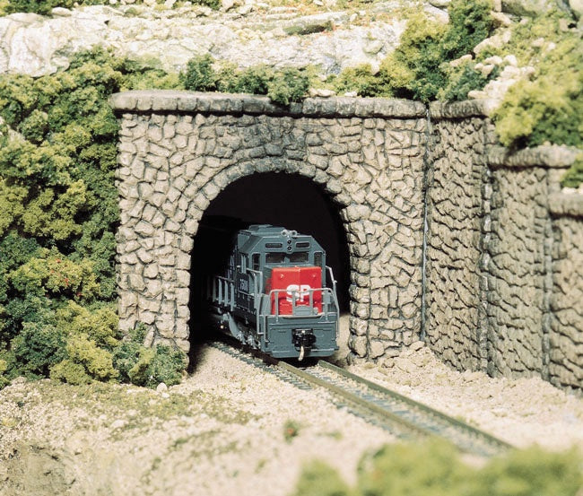 Woodland Scenics Tunnel Portal random Stone - Single (Ho) C1255