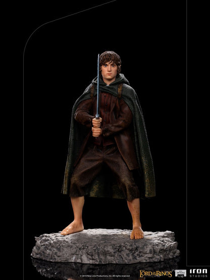 Frodo 1:10 Scale Statue by Iron Studios