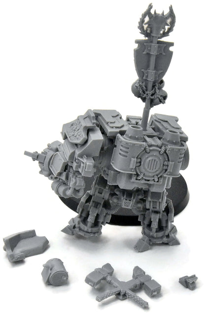 SPACE MARINES Dreadnought #1 salamander forge world missing head & one arm 40K