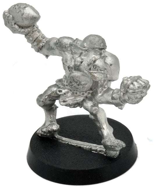 BLOOD BOWL Orc Thrower #2 METAL Warhammer Sigmar