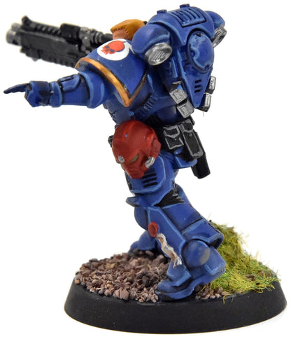 SPACE MARINES Primaris Lieutenant #2 WELL PAINTED Ultramarines 40K