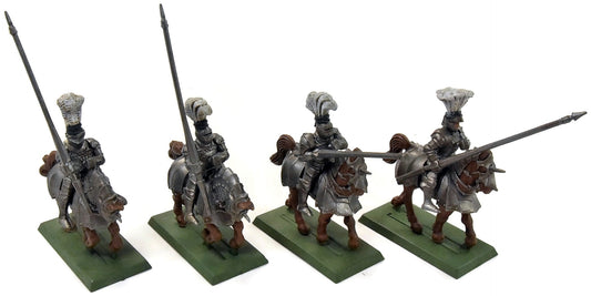 THE EMPIRE 4 Knights #2 missing shields Fantasy