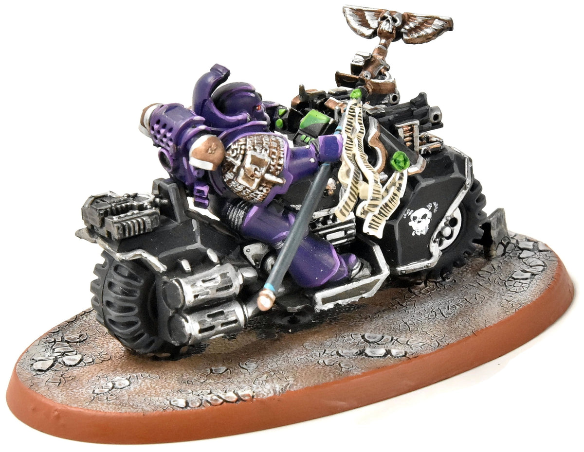 SPACE MARINES Librariran on Bike #4 PRO PAINTED Warhammer 40K