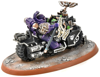 SPACE MARINES Librariran on Bike #4 PRO PAINTED Warhammer 40K