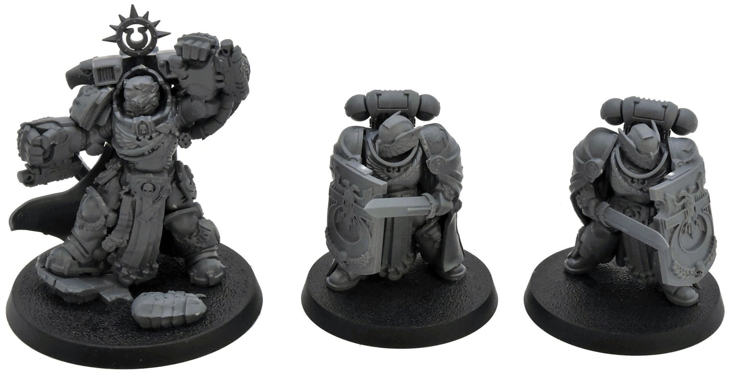 SPACE MARINES Ultramarines Marneus Calgar With Victrix Honour Guard #1 40K 3103