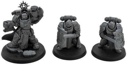 SPACE MARINES Ultramarines Marneus Calgar With Victrix Honour Guard #1 40K 3103